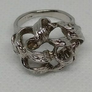 Vintage modernist style knot ring Size 5 18k HGE